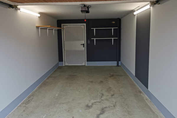 Garagenbeschichtung mit Logo mit Epoxidharz, Mühldorf a. Inn / Bayern